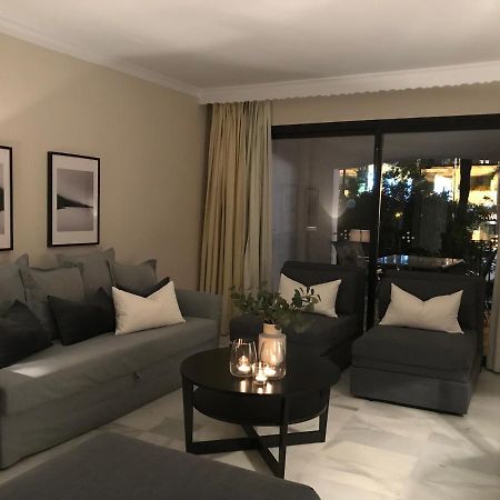 Large And Elegant In Puerto Banus With Pools And Paddle Apartamento Marbella Exterior foto