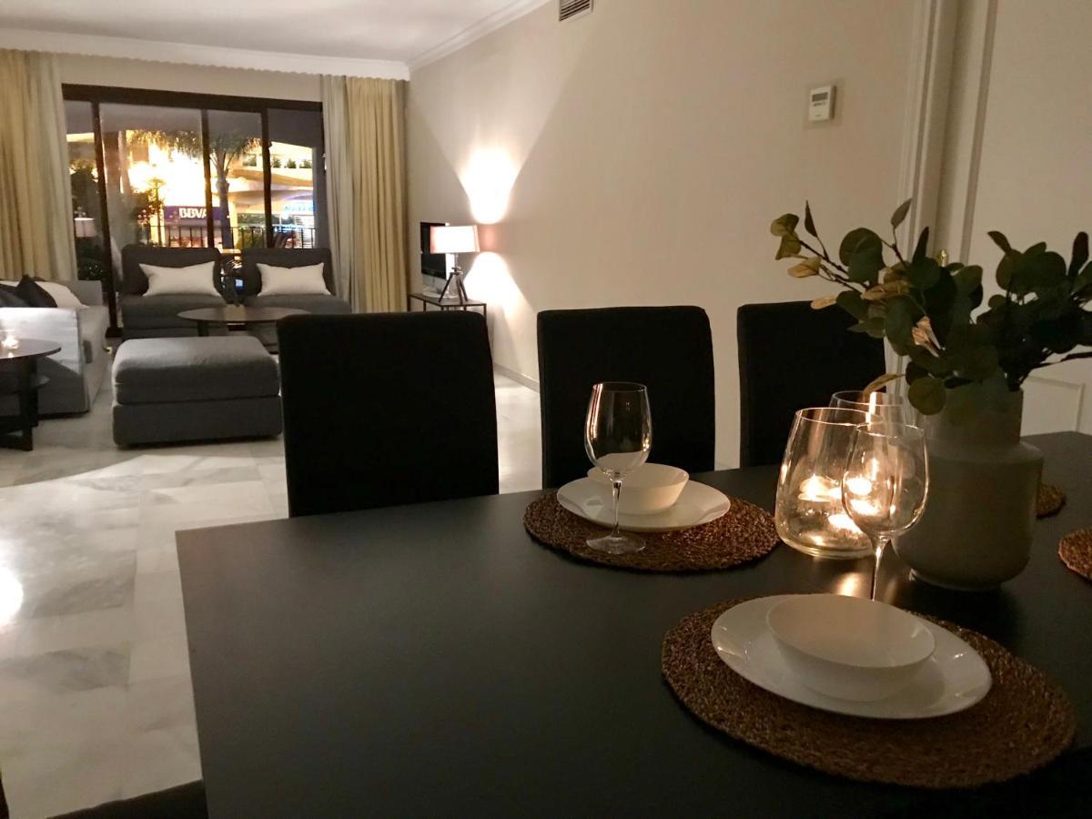 Large And Elegant In Puerto Banus With Pools And Paddle Apartamento Marbella Exterior foto
