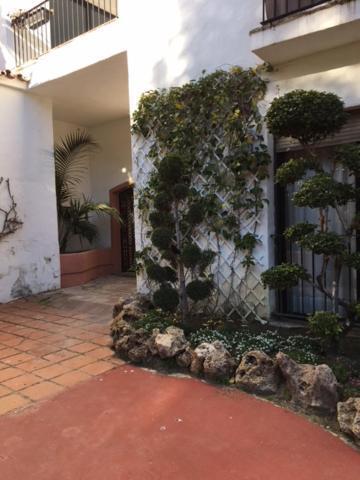 Large And Elegant In Puerto Banus With Pools And Paddle Apartamento Marbella Exterior foto